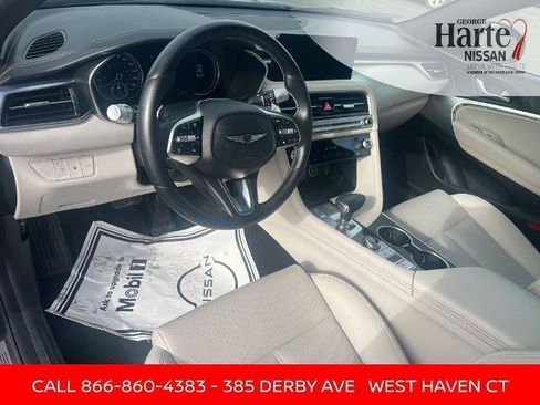 Used 2024 Genesis G70 2.5T RWD image 28