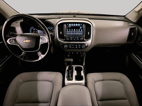 Used 2018 Chevrolet Colorado LT AWD/4WD image 14