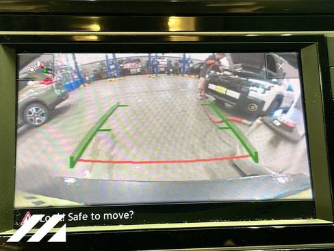 Used 2018 Volkswagen Tiguan S w/ 3rd Row Seat Package AWD/4WD image 14