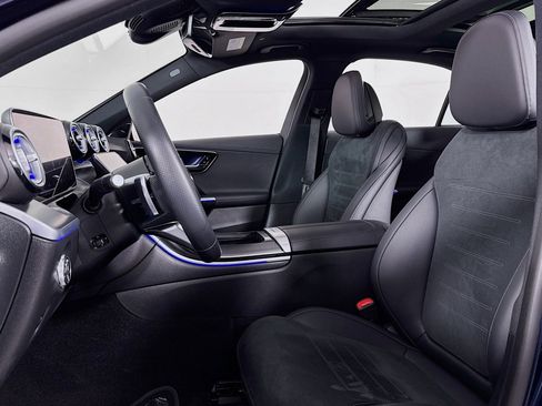 Certified 2023 Mercedes-Benz C 300 4MATIC Sedan w/ AMG Line w/ Night Package image 17