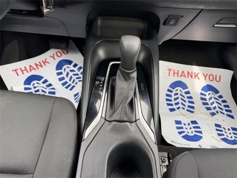 Used 2023 Toyota Corolla LE image 12