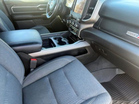 Used 2020 RAM 1500 Lone Star image 12