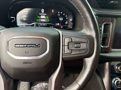 Used 2023 GMC Yukon Denali Ultimate w/ LPO, Floor Liner Package AWD/4WD image 25