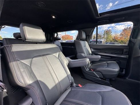 Certified 2024 Ford Expedition Max Platinum image 37