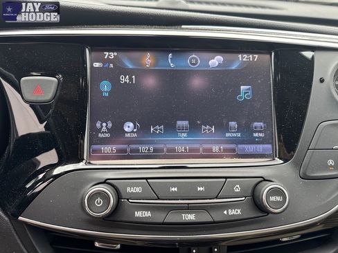 Used 2020 Buick Envision Essence w/ Experience Buick Package AWD/4WD image 31