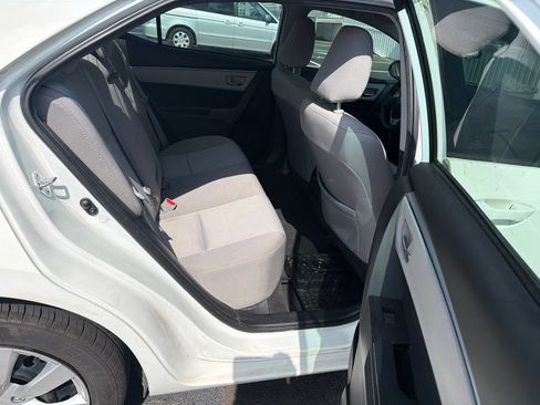 Used 2016 Toyota Corolla LE FWD image 8