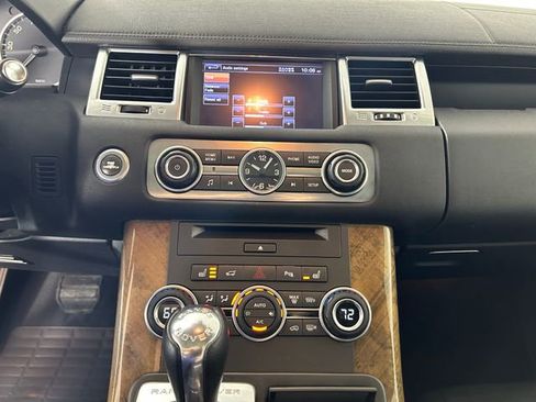 Used 2013 Land Rover Range Rover Sport HSE AWD/4WD image 22