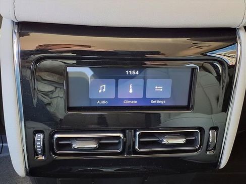 New 2026 Lincoln Aviator 2WD image 10