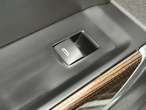 Used 2020 Chevrolet Silverado 1500 RST image 31