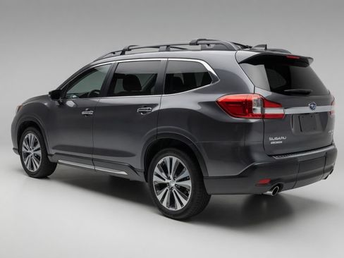 Used 2022 Subaru Ascent Touring AWD/4WD image 4