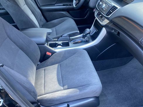 Used 2013 Honda Accord EX image 7