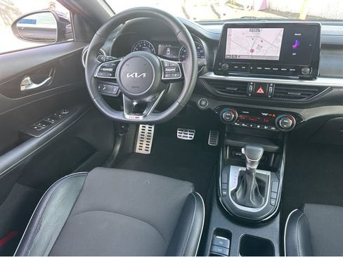 Certified 2023 Kia Forte GT-Line w/ GT-Line Technology Package image 12
