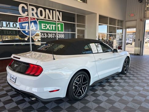 Used 2023 Ford Mustang Premium image 6