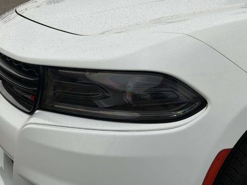 Used 2022 Dodge Charger SXT RWD image 11