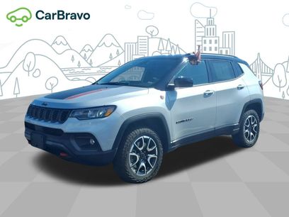 Used 2025 Jeep Compass Trailhawk