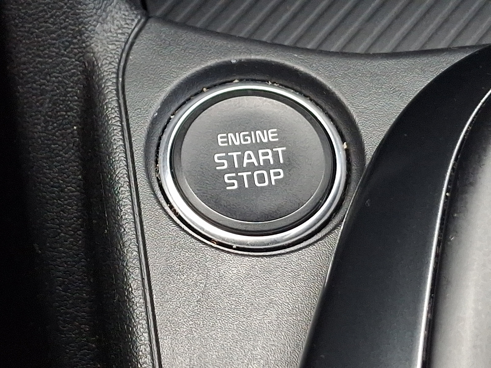 Used 2025 Kia K4 FWD image 23