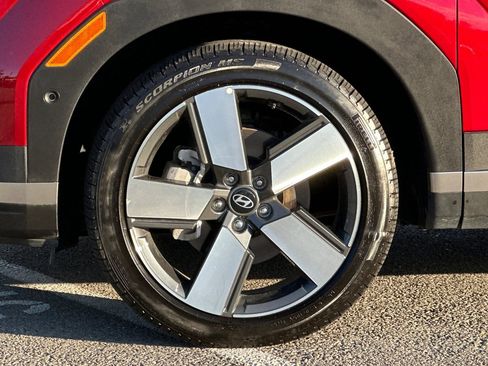 Used 2025 Hyundai Santa Fe Limited image 33