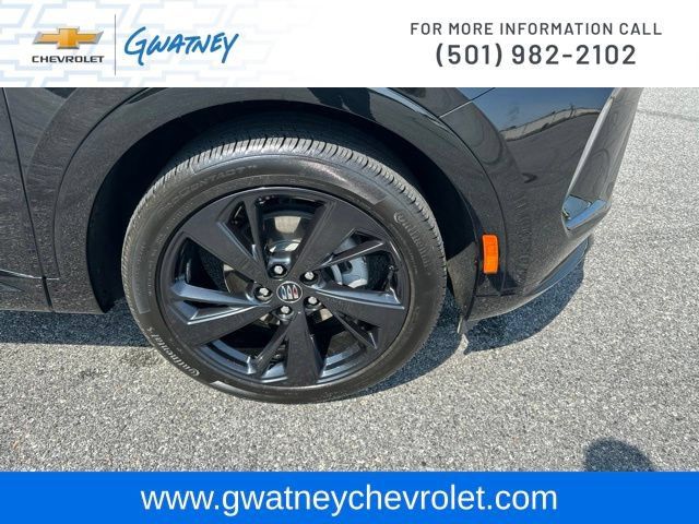 Used 2025 Buick Envision Sport Touring AWD/4WD image 12