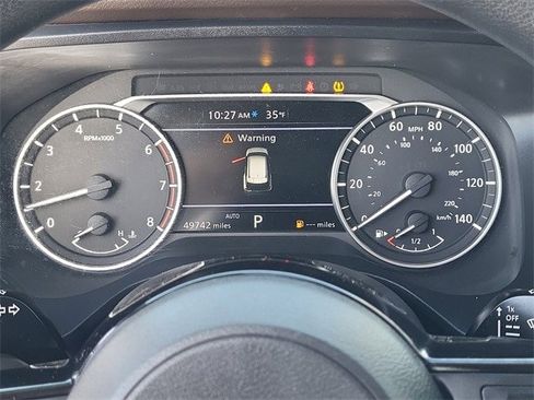 Used 2021 Nissan Rogue SV image 11