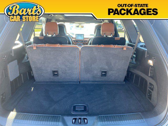 Used 2020 Lincoln Aviator Reserve w/ Equipment Group 202A AWD/4WD image 8