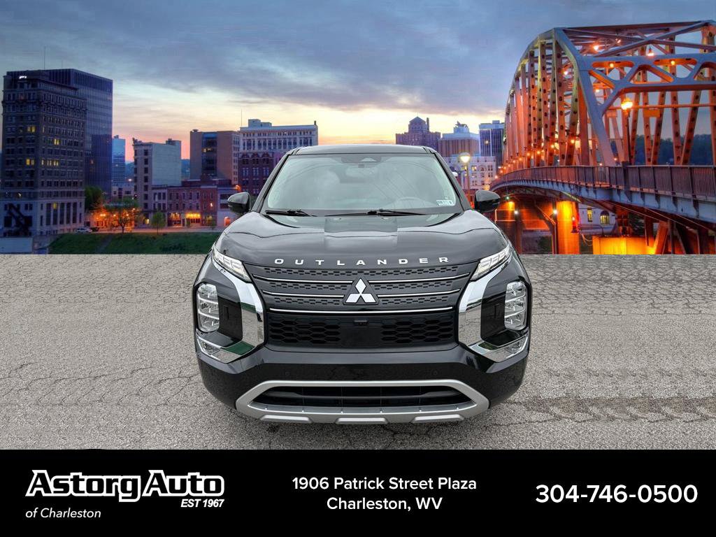 Used 2024 Mitsubishi Outlander SE AWD/4WD image 8
