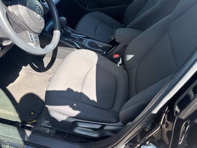 Certified 2021 Toyota Corolla LE FWD image 5