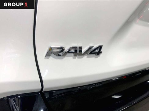 Certified 2021 Toyota RAV4 XSE AWD/4WD image 31