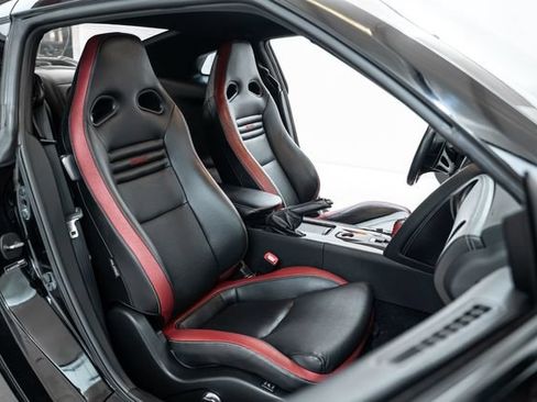 Used 2014 Nissan GT-R Black Edition AWD/4WD image 25