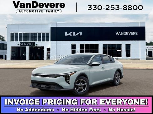 New 2026 Kia K4 FWD image 1
