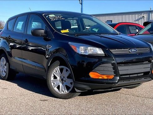 Used 2014 Ford Escape S image 1
