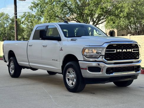 Used 2022 RAM 2500 Big Horn AWD/4WD image 7
