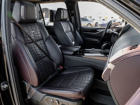 Used 2021 Cadillac Escalade Sport Platinum image 30