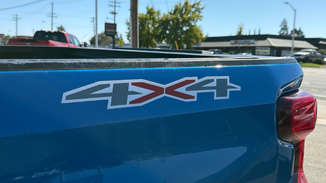 Used 2022 Chevrolet Silverado 1500 Custom AWD/4WD image 11