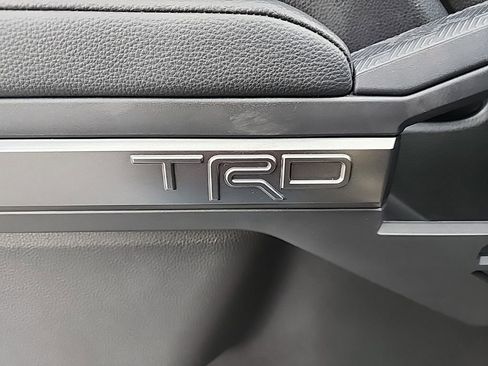 Used 2025 Toyota Tacoma TRD Off-Road image 16