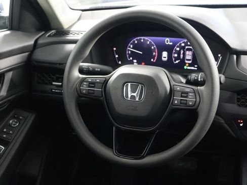 Used 2025 Honda Accord SE image 10