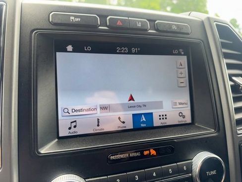 Used 2019 Ford Expedition XLT w/ Equipment Group 202A RWD image 22