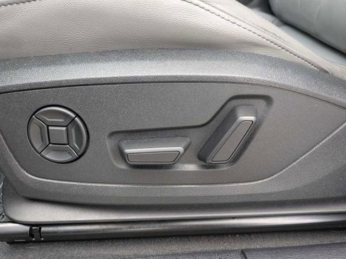 Used 2023 Audi Q3 2.0T Premium Plus AWD/4WD image 21