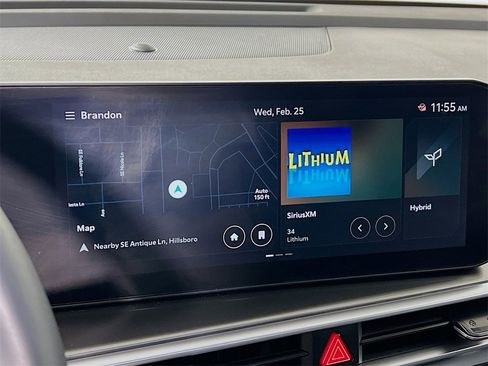 Used 2025 Kia Sorento EX w/ EX Panoramic Sunroof Package image 14