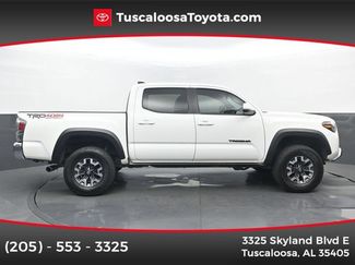 Used 2023 Toyota Tacoma TRD Off-Road w/ Black Out Package (TMS) AWD/4WD video 1
