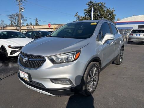 Used 2017 Buick Encore Preferred image 1