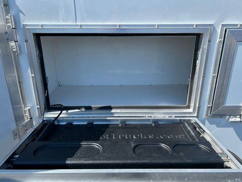 New 2025 RAM ProMaster 3500 w/ Convenience Group image 16