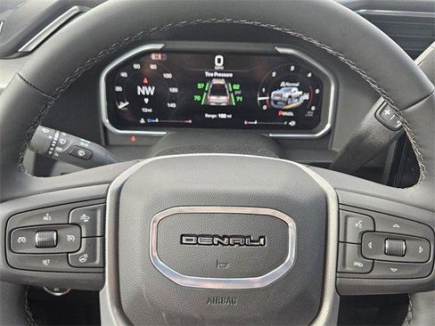 New 2026 GMC Sierra 2500 Denali w/ Denali Reserve Package image 23