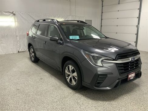 Used 2023 Subaru Ascent Premium AWD/4WD image 4
