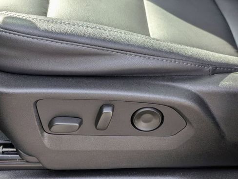 Used 2025 Chevrolet Tahoe Z71 w/ Z71 Off-Road Package image 26