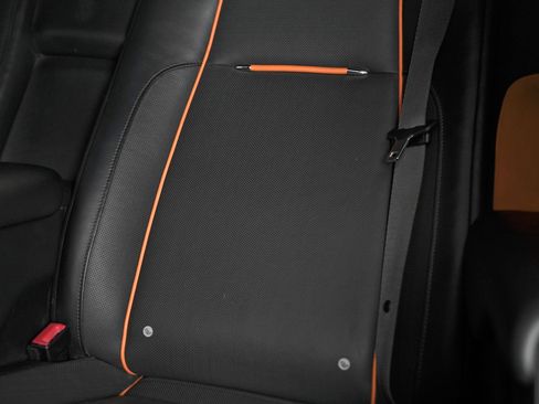 Used 2020 Rolls-Royce Dawn image 21