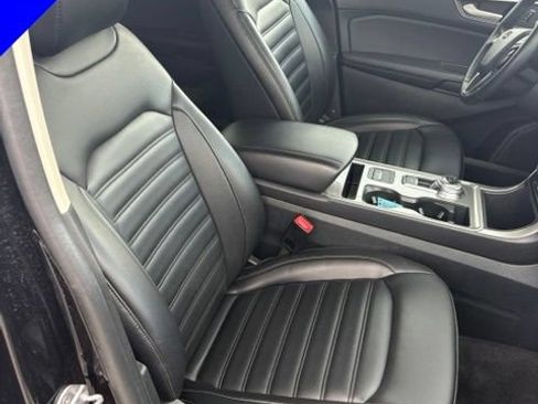 Used 2024 Ford Edge SEL AWD/4WD image 29