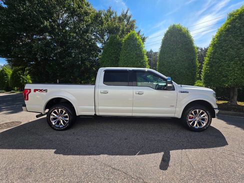 Used 2016 Ford F150 Lariat w/ Equipment Group 502A Luxury AWD/4WD image 6