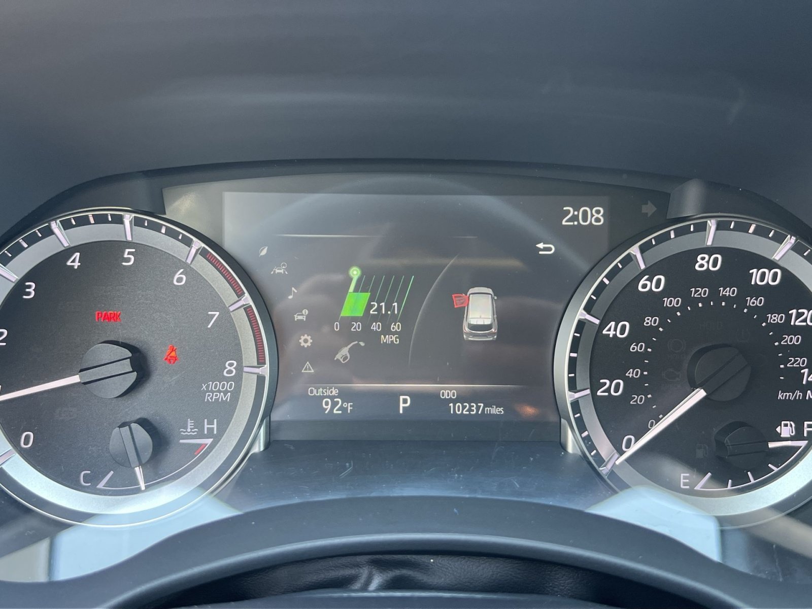 Used 2025 Toyota Highlander XLE AWD/4WD image 17