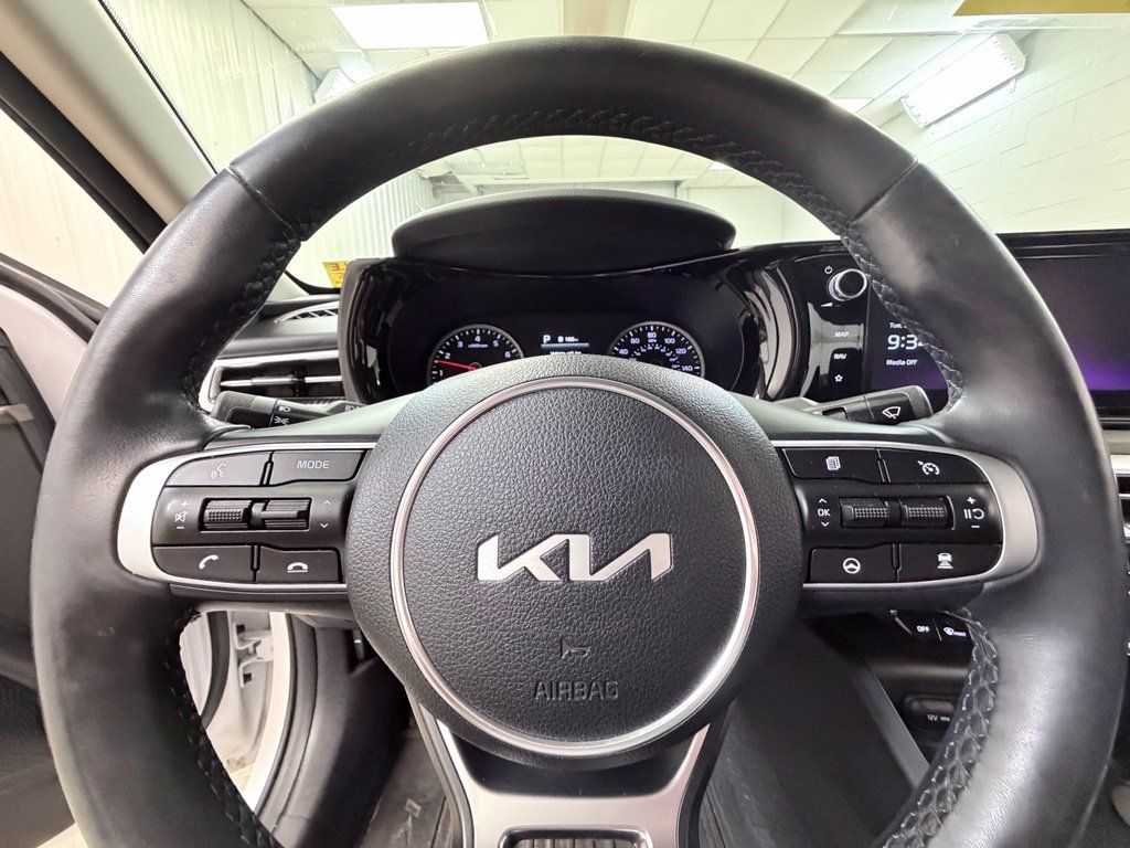 Used 2024 Kia K5 EX w/ EX Premium Package FWD image 45
