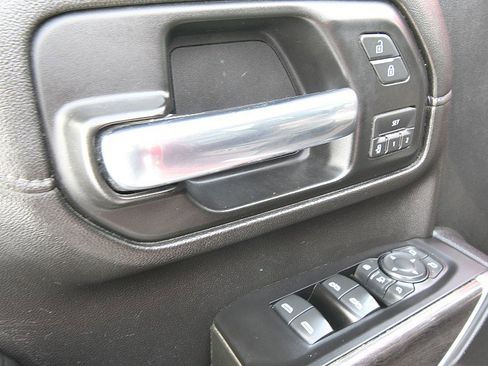 Used 2020 Chevrolet Silverado 2500 LTZ w/ LTZ Plus Package image 15